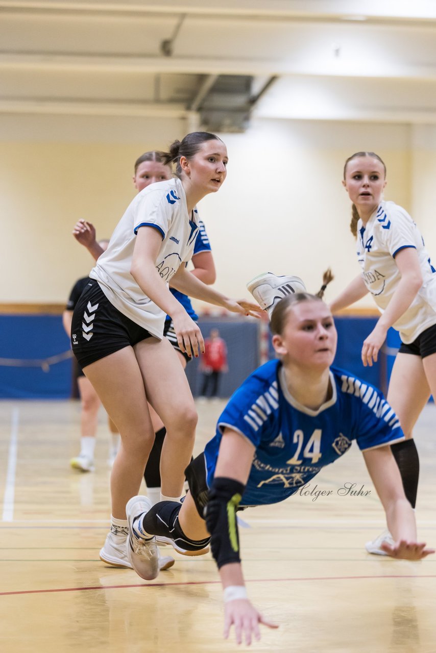 Bild 121 - wBJ TSV Ellerau - HSG Kalkberg : Ergebnis: 30:19